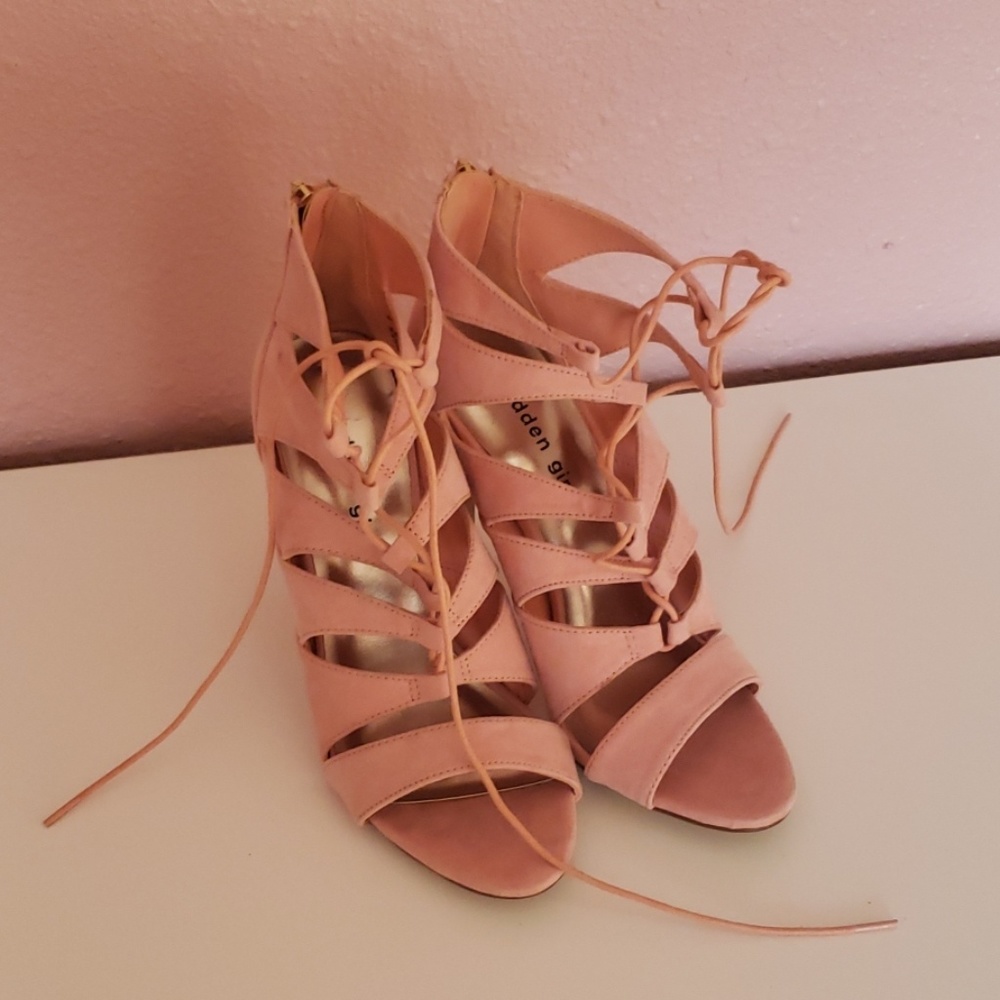 High heel shoes